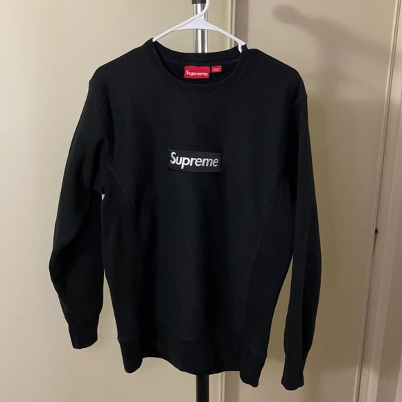 Supreme Box Logo Crewneck: Size Medium